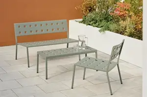 Balcony Lounge havebænk med bord og stole